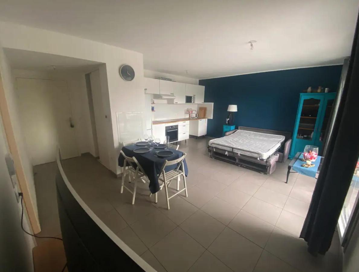 Appartement Spacieux Avec Grande Terrasse Marseille Exteriör bild